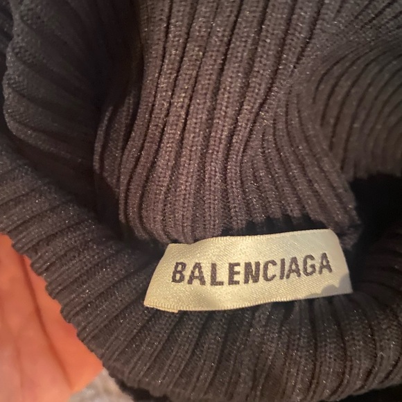 Balenciaga logo hooded turtleneck size XL - Picture 3 of 7